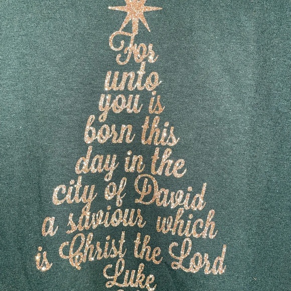 Christmas themed, dark green long sleeve with gold emblem t-shirt NWT, size XL - Picture 3 of 6